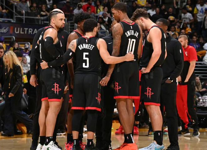 00名玩家 00名玩家